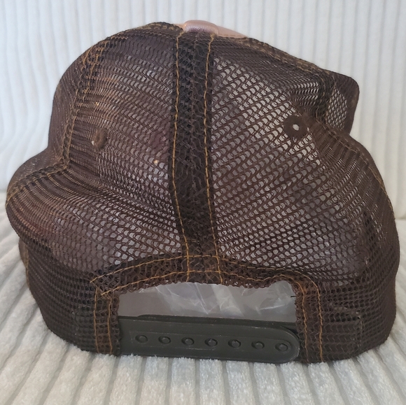 Von Dutch Vintage Pink Satin Trucker Snapback Hat - Picture 8 of 10